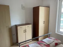 меблированная спальня