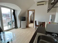 Кухонный угол в гостиной комнате