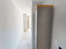 Шкаф в прихожей