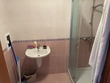 Душевая кабина в ванной