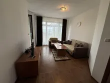 Панорамное окно в комнате