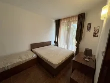 Двухспальная кровать