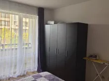 Гардероб и кровать