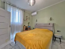 двухспальная кровать