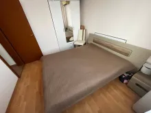 двухспальная кровать