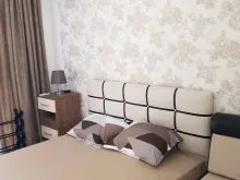 двухспальная кровать