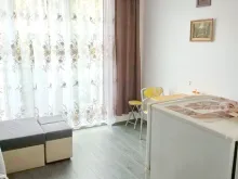Окно в комнате