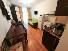 обеденный стол со стульями