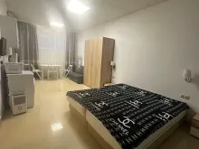 двухспальная кровать