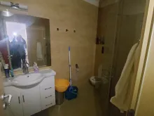 ванная комната с туалетом