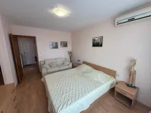 Мягкая мебель в спальне