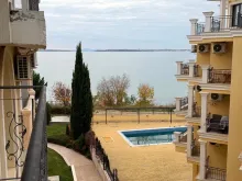 терраса квартиры с видом на море
