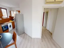 Обеденный стол и мебель