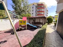 територия комплекса, детская площадка