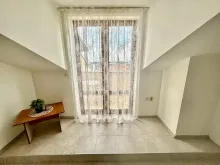 Студия, окно