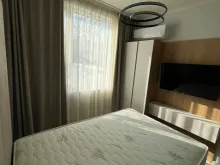двухспальная кровать