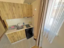 кухонная зона в комнате