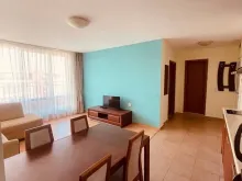 Fort Noks Holiday | Двухкомнатная квартира: гостиная, кухня