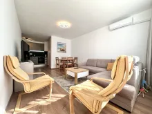 Кресла и столик