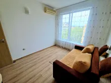 окно в спальне