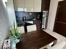Harmony Suites 2 | Двухкомнатная квартира: гостиная, кухня
