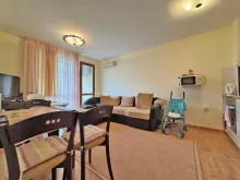 Royal Bay 2 | Двухкомнатная квартира: гостиная, кухня