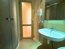 умывальник в ванной