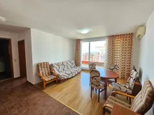 мебель в комнате