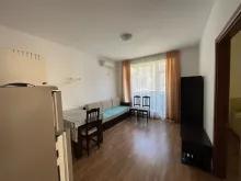 окно в гостиной