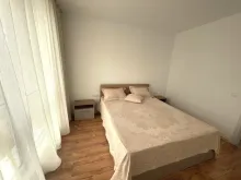двухспальная кровать