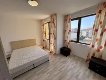 двухспальная кровать