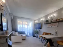 Vip Vision | Элегантный двухкомнатный апартамент: гостиная, кухня