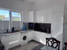 Magnolia Residence-6 | Двухкомнатная квартира: гостинная, кухня