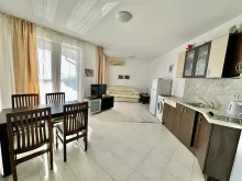 кухоная зона в квартире