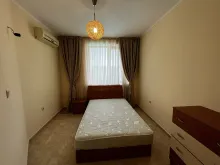 Кровать в спальне 2