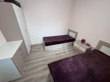 две кровати