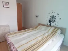 двухспальная кровать