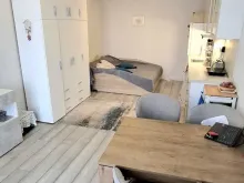 обеденный стол