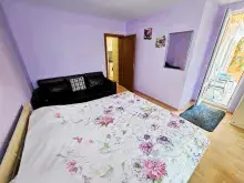 двухспальная кровать