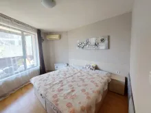окно в спальне
