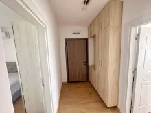 шкаф в прихожей
