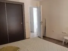 кровать во второй спальне