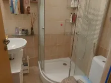 ванная комната с туалетом