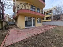 Дом-мини-отель в Несебре, квартал Черное море, 4 этажа, готовый к бизнесу и жизни