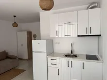 Grand Villa | Апартамент в Святом Власе с ремонтом и видом на море