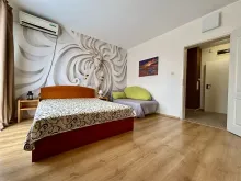 кровать