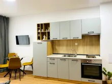 Строительство новой кухни с оборудованием.