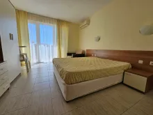 Меблировка и интерьер