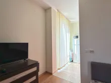 телевизор в комнате