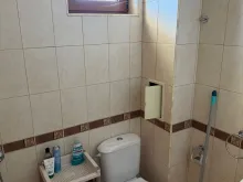 Ванная комната с окном